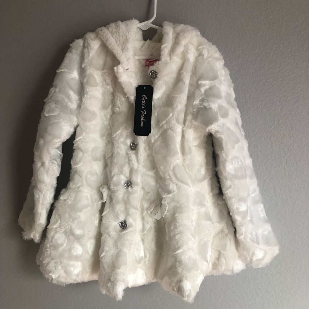 Faux fue coat.